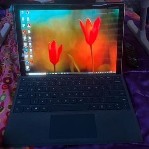 Like new Surface pro i5